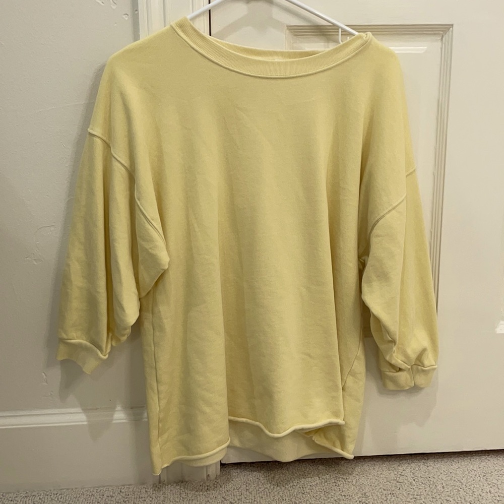 x small yellow soft pullover sweater from gap